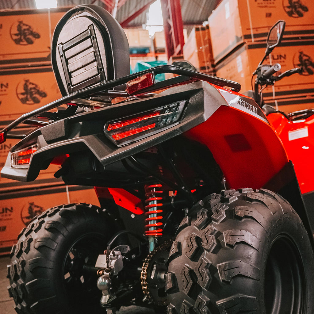 Quadriciclo Utilitário Fun Motors Farmer 200cc 4T Automático CVT-6
